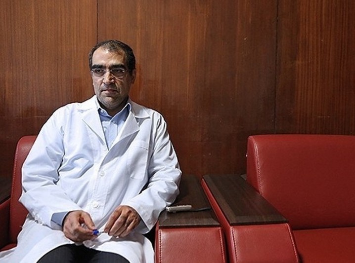وزیر بهداشت: افراد سودجو با ادعاهای مذهبی به حوزه طب سنتی رخنه کرده اند