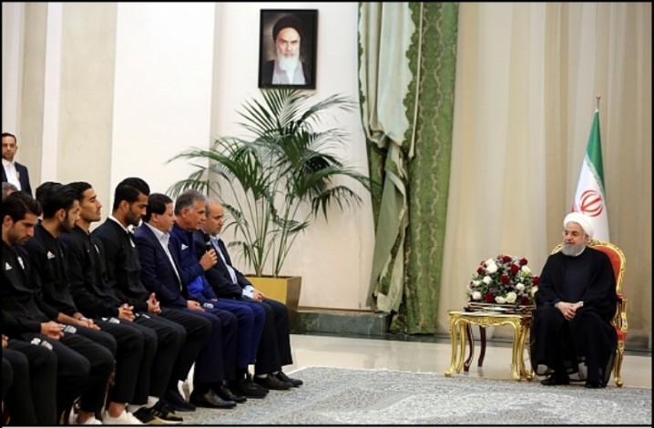 روحانی خطاب به ملیپوشان: اراده شما از هر عاملی قویتر است