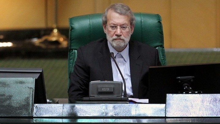 رییس مجلس لاریجانی: دولت برای اصلاح ساختاری بودجه 4 ماه فرصت دارد