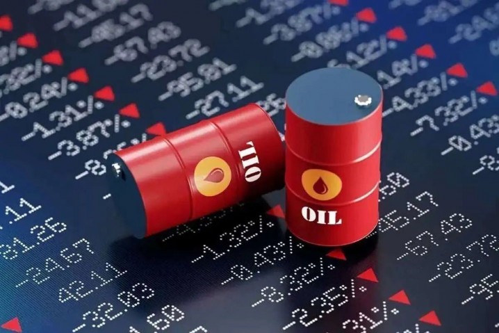  احتمال آتش‌بس قیمت نفت را کاهش داد