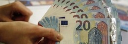 نرخ تسعیر ارز ترجیحی تا پایان سال در گمرک تثبیت شد