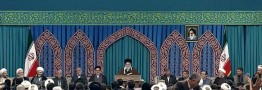 شرکت‌کنندگان در مسابقات بین‌المللی قرآن کریم با رهبر انقلاب دیدار کردند