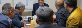 بی طرفی دولت در جلسات دستمزد/ رشد ۴۵ درصدی حقوق و بهبود معیشت کارگران