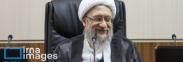 آملی لاریجانی: می توانیم پالرمو و CFT را با تحفظ قبول کنیم