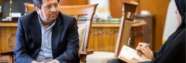 عبدالناصر همتی رئیس کل بیمه مرکزی ایران شد