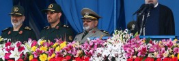 کسی که می گوید ما قدرت سخت نیاز نداریم، ساده لوح است
