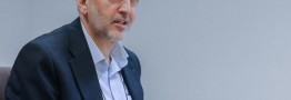 گنجی: هر آنچه که منشأ تنش در کشور است را کنار بگذاریم
