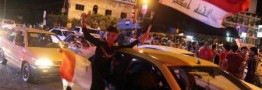 عراقی ها پس از 30 ماه اشغال ، آزادی فلوجه را جشن گرفتند