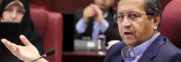 همتی: مخالف اقتصاد دستوری هستیم/ تعامل دولت و بخش خصوصی باید ارتقا یابد