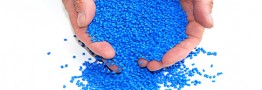 بازی دلار با پتروشیمی ها